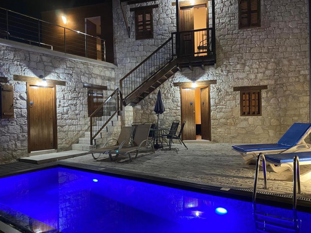 Stonehouse With Private Swimming Pool Villa Kallepia Buitenkant foto